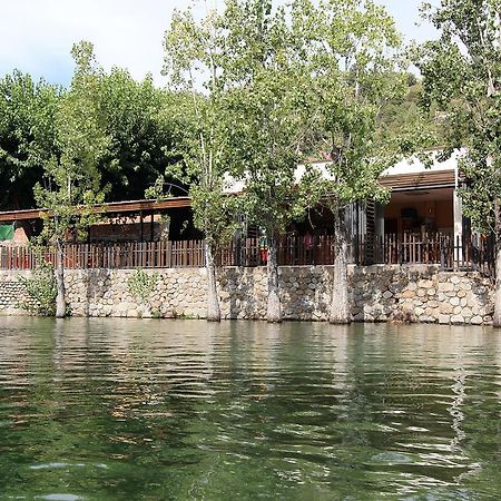 Hostal Yessy Candeleda Zewnętrze zdjęcie