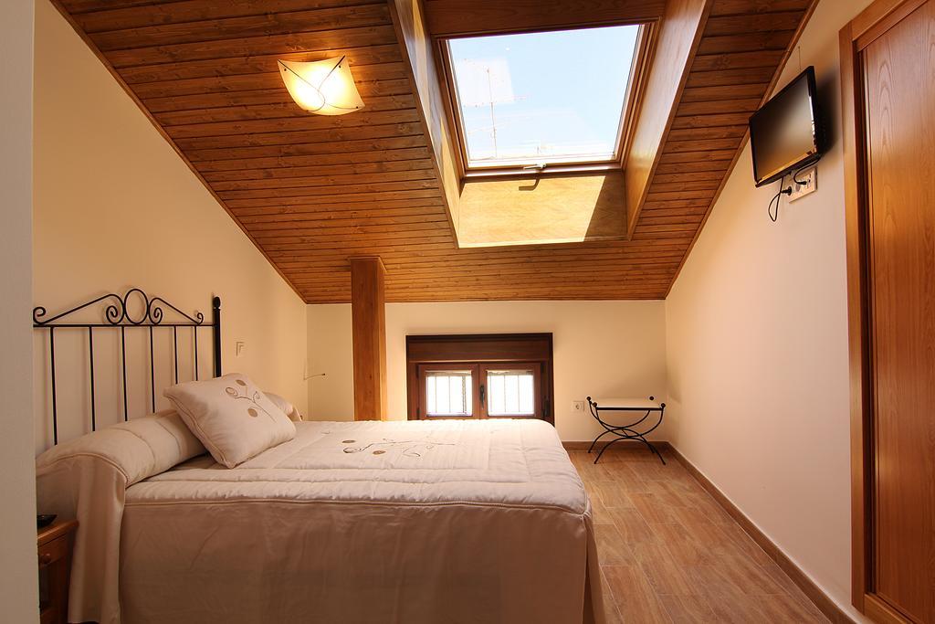 Hostal Yessy Candeleda Pokój zdjęcie